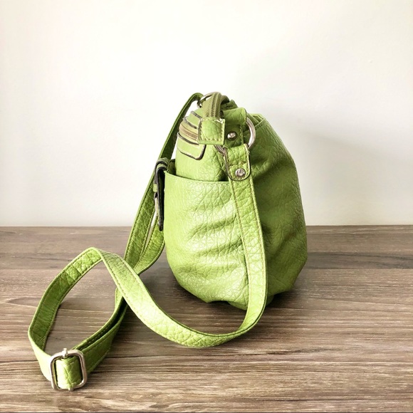 💜 3/$30 Olive Green Crossbody Bag - Picture 6 of 12